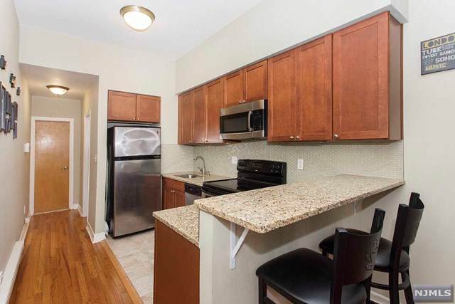 230 Bloomfield Street - Photo 1