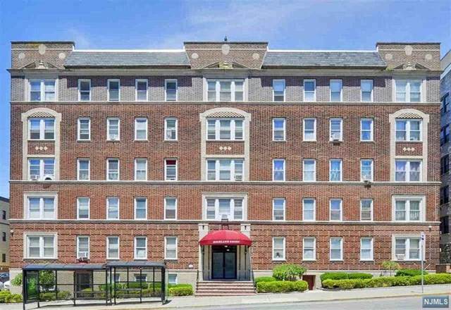 6045 John F Kennedy Boulevard - Photo 1