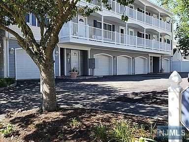 216 Ocean Park Avenue - Photo 1