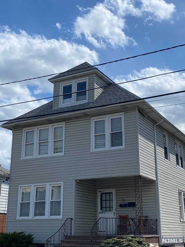 19 Young Avenue - Photo 1