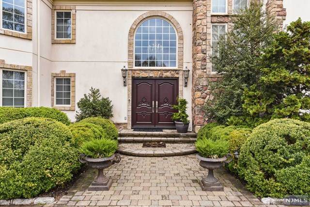 554 Hampton Hill Road - Photo 1
