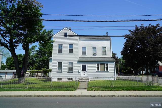 215 Montgomery Street - Photo 1