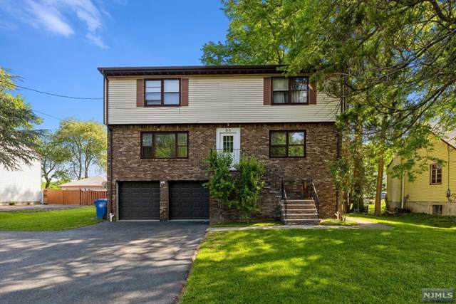 53 Hudson Avenue - Photo 1