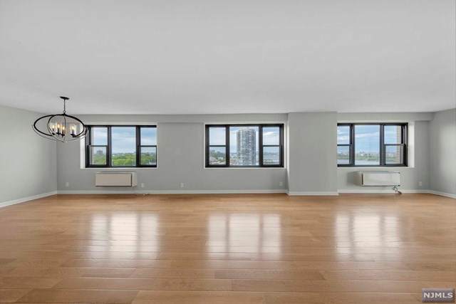 7855 Boulevard East - Photo 1