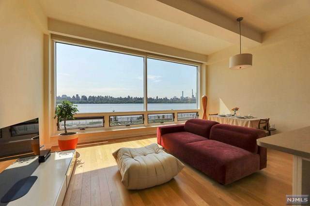 9 Somerset Lane - Photo 1
