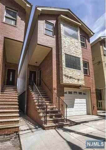 340 Saint Pauls Avenue - Photo 1