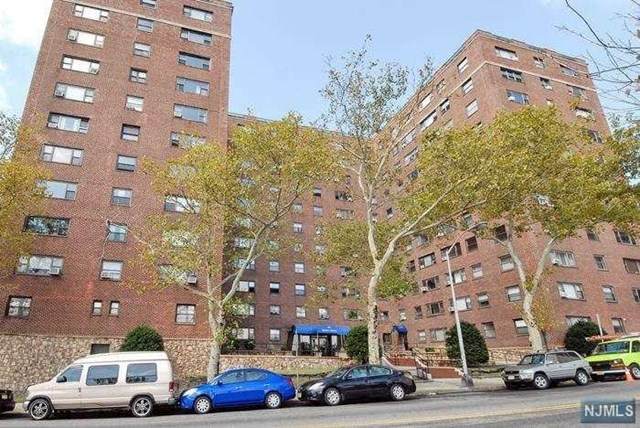6515 Boulevard East - Photo 1