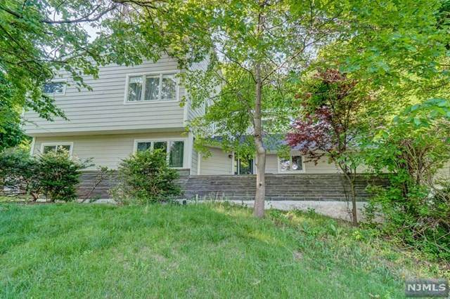 27 Country Club Road - Photo 1