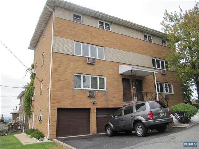 347 Central Boulevard - Photo 1