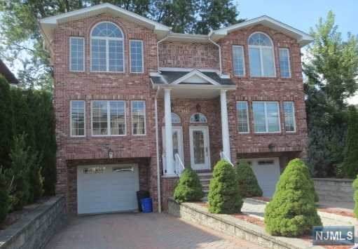 2345 Franklin Street - Photo 1