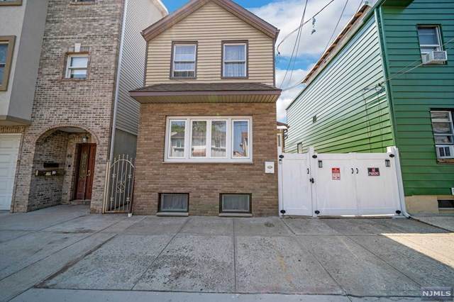 44 Barbara Street - Photo 1