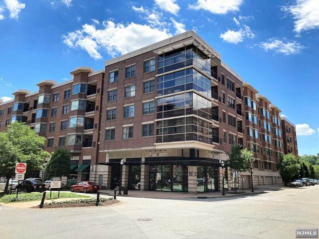 22 Ave At Port Imperial - Photo 1