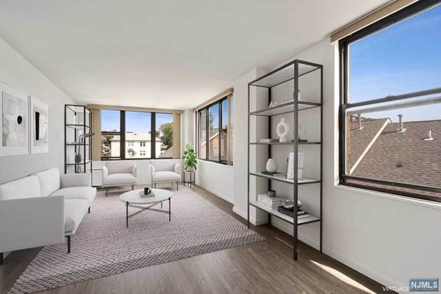 9019 Wall Street - Photo 1