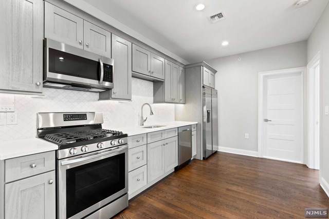 49 Watchung Avenue - Photo 1