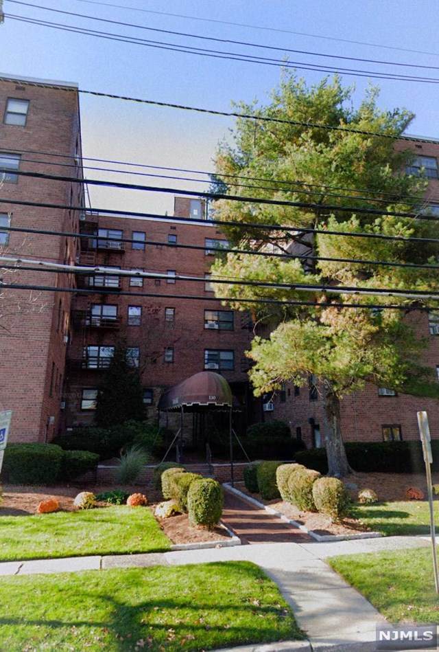 130 Orient Way - Photo 1