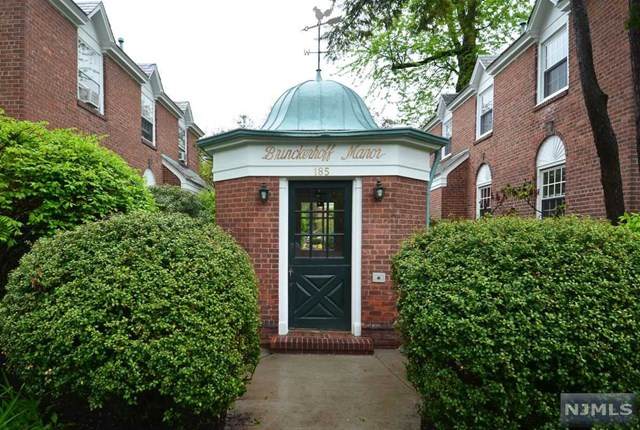 185 Palisade Avenue - Photo 1