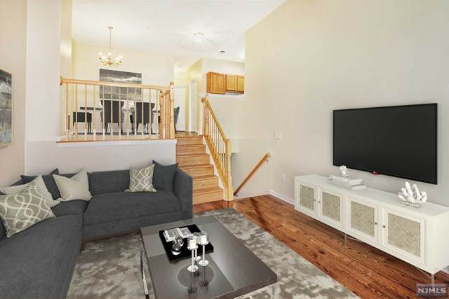 348 Oswego Court - Photo 1