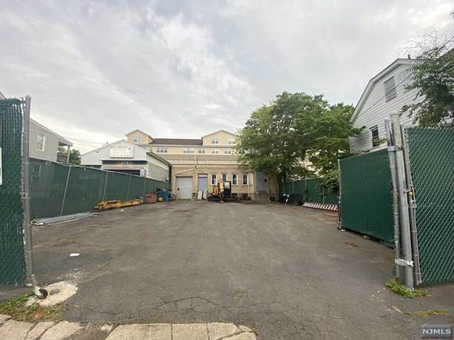 203 Belmont Avenue - Photo 1