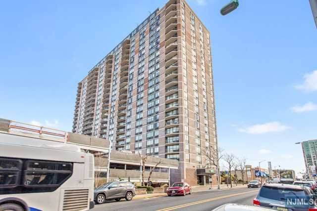 770 Anderson Avenue - Photo 1