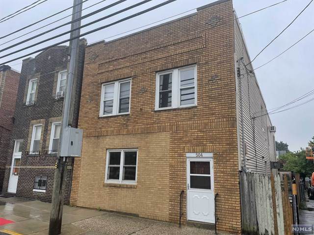504 Valley Brook Avenue - Photo 1