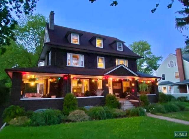 161 Meadowbrook Place - Photo 1