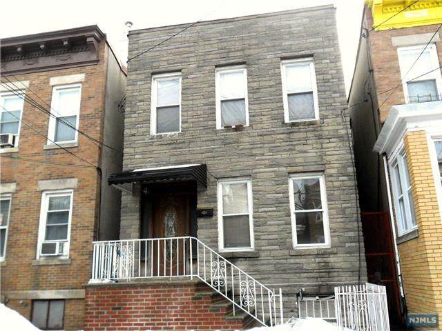 121 57th Street - Photo 1