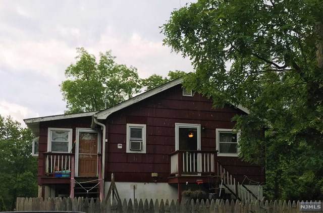 11 Oak Street - Photo 1