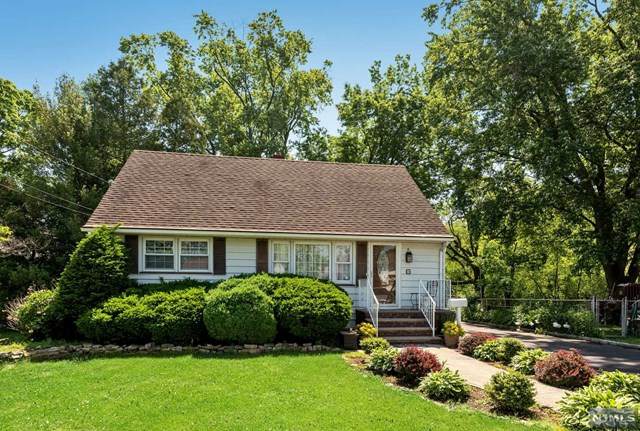 16 Riverview Circle - Photo 1