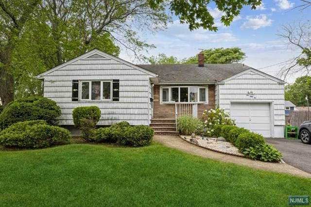 552 Boulevard - Photo 1