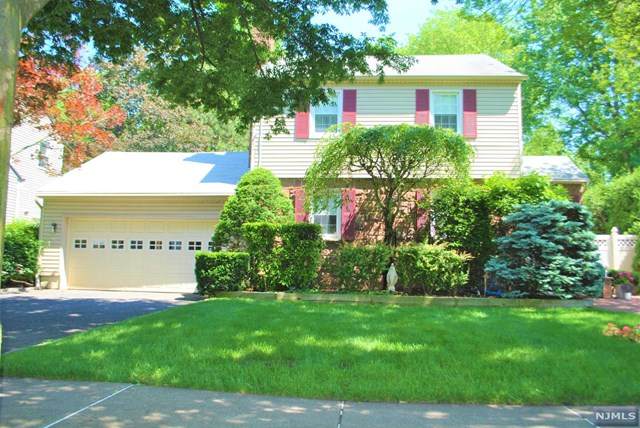 24 Harvey Avenue - Photo 1