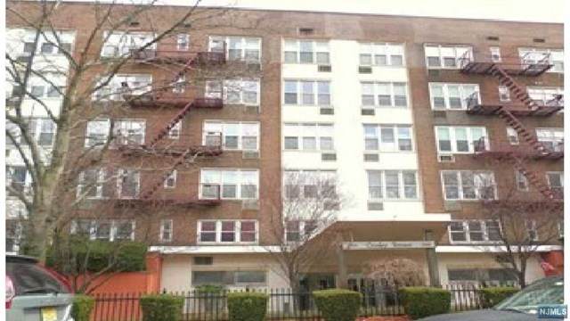 2160 Center Avenue - Photo 1