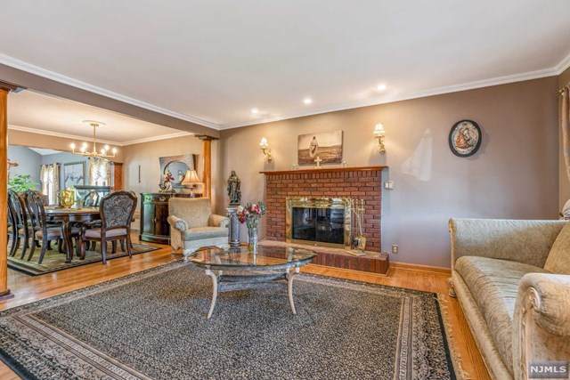 178 Starmond Avenue - Photo 1