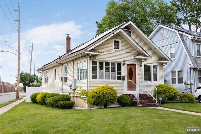 448 Lincoln Avenue - Photo 1