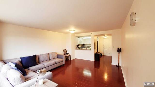 100 Old Palisade Road - Photo 1