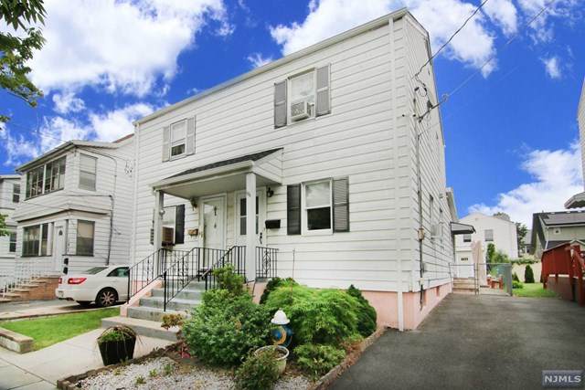 186 16th Street - Photo 1