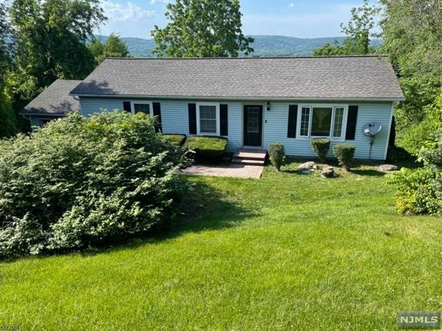 15 Cedar Terrace - Photo 1