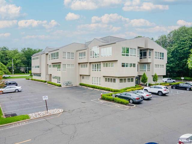 860 Wyckoff Avenue - Photo 1