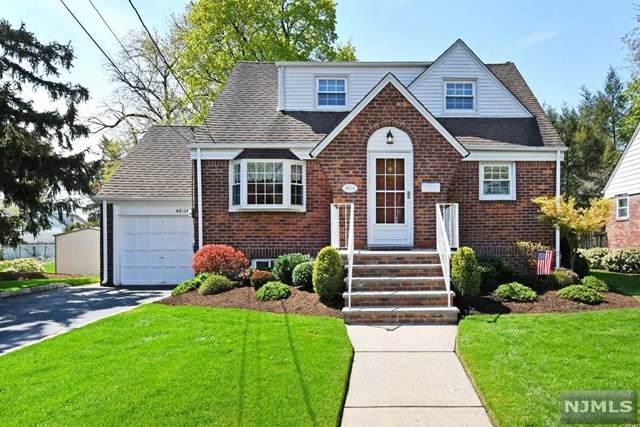 40-14 Brookside Avenue - Photo 1