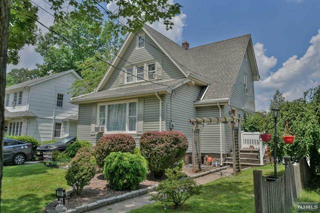 151 Vreeland Avenue - Photo 1