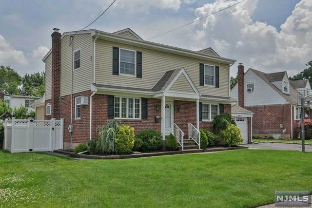 44 Westwood Drive - Photo 1