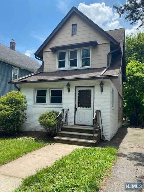 40 Elm Road - Photo 1