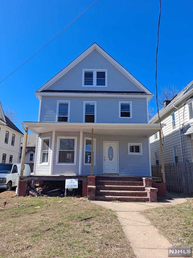 912-914 4th Street - Photo 1