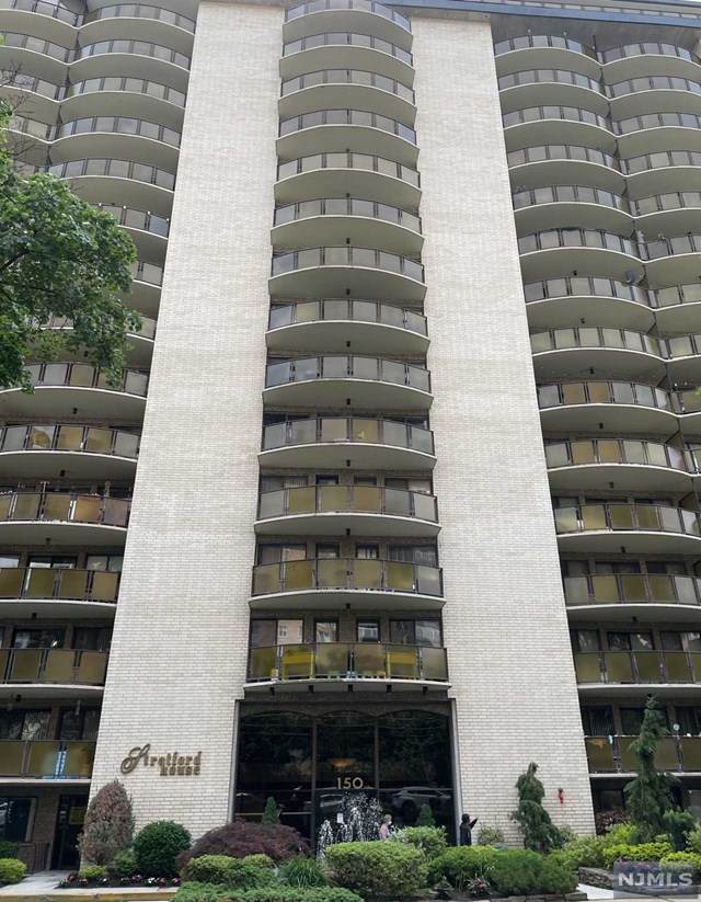 150 Overlook Avenue - Photo 1