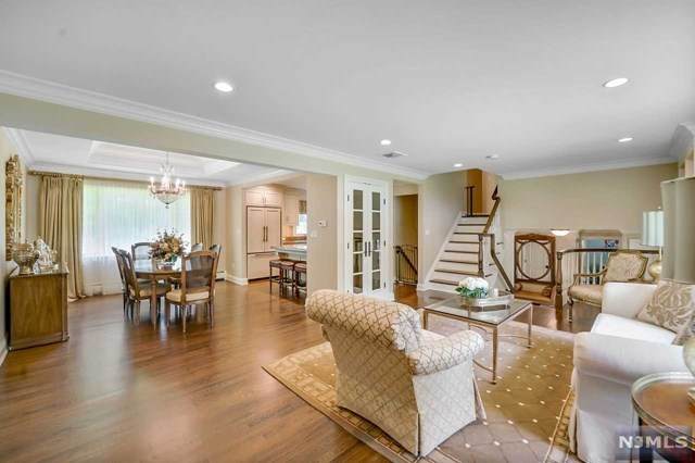 6 Sylvan Way - Photo 1