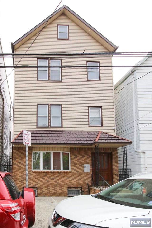 59 Lang Street - Photo 1