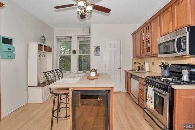 813 Willow Avenue - Photo 1