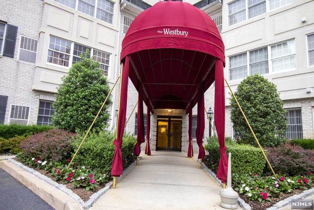131 Clinton Place - Photo 1