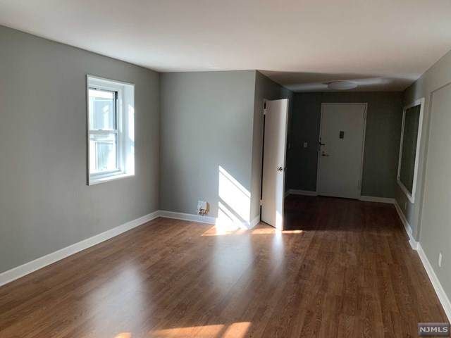 2215 Central Road - Photo 1