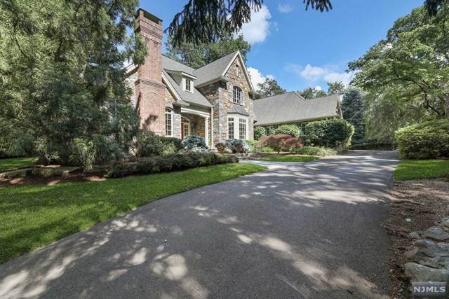 339 Crescent Drive - Photo 1