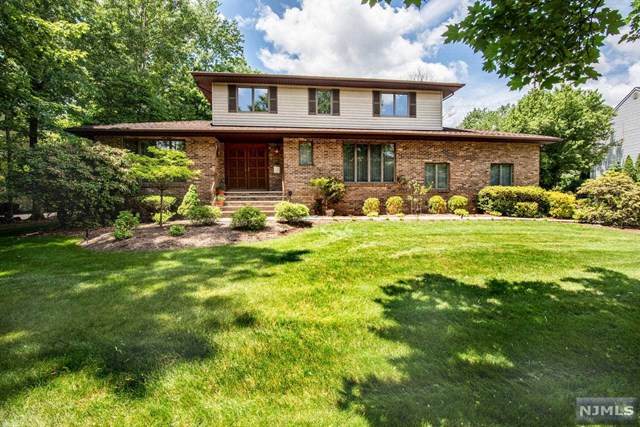 6 Gloria Drive - Photo 1